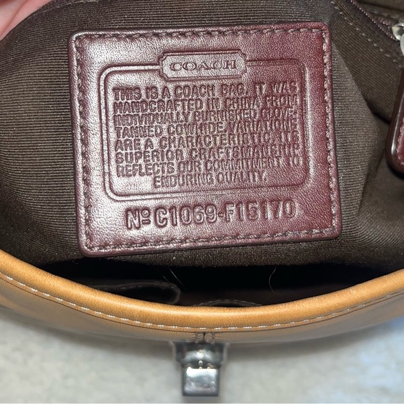 Coach Shoulder Bag Legacy Leather Flap Style F15170 Tan Convertible Cross Body - Picture 11 of 11